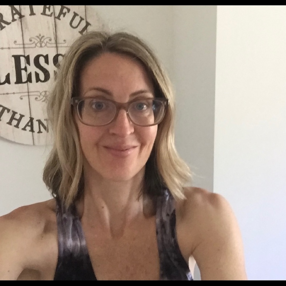 Meet your Posher, April